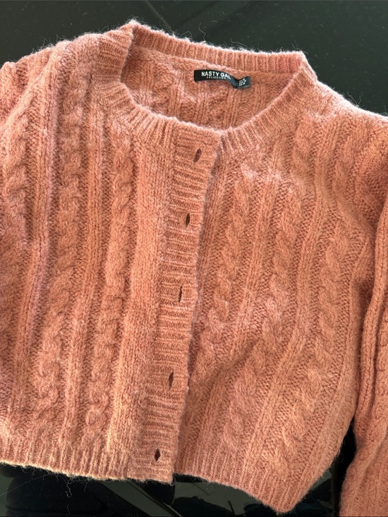 Nasty Gal Sweaters - Nasty Gal Dusty Rose Cable Knit Cropped Cardigan
